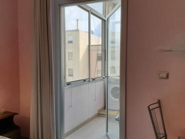 Elisart Guest House : photo 4 de la chambre studio - bâtiment séparé