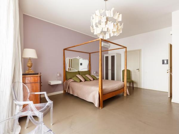BB 22 Charming Rooms & Apartments : photo 10 de la chambre chambre double ou lits jumeaux supérieure