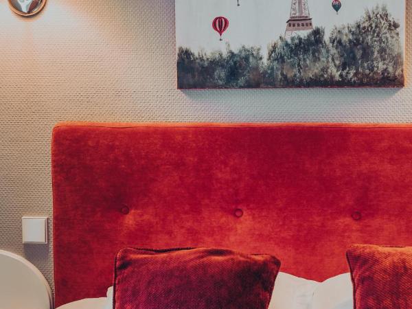 New Orient Hotel : photo 3 de la chambre chambre triple avec baignoire