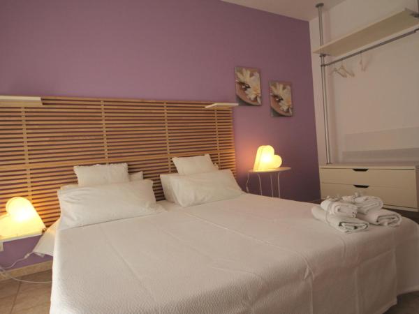 B&B La Rosa Blu : photo 1 de la chambre chambre double avec balcon