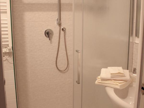 B&B Giu&Gio : photo 1 de la chambre chambre double ou lits jumeaux