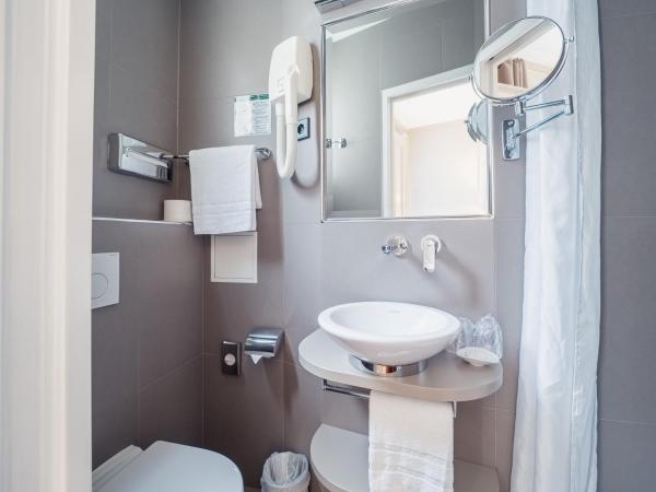 New Orient Hotel : photo 4 de la chambre chambre simple