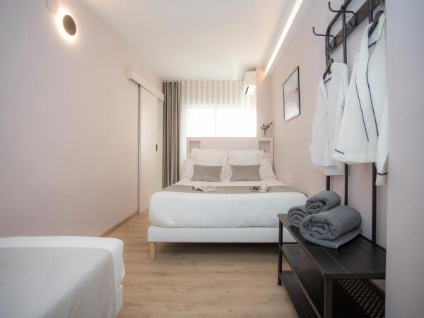 Palacios Rooms : photo 1 de la chambre chambre triple