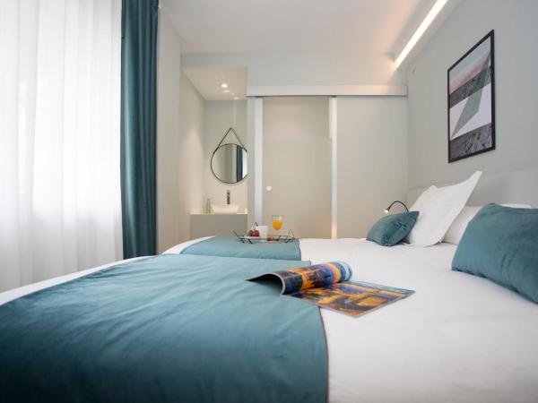 Palacios Rooms : photo 2 de la chambre chambre double avec salle de bains