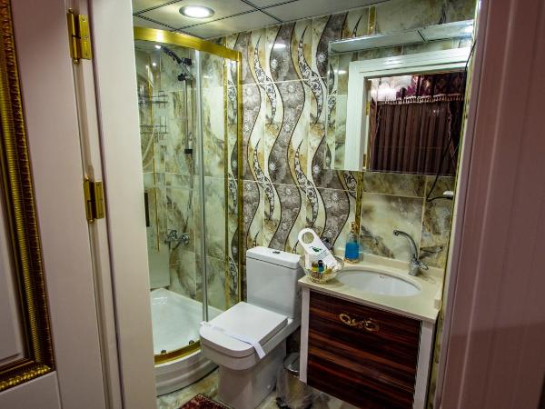 MARKO PASA KONAGİ : photo 7 de la chambre chambre lits jumeaux avec balcon