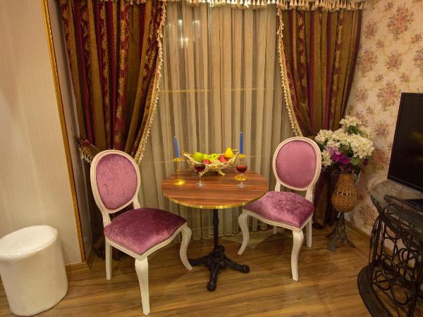 MARKO PASA KONAGİ : photo 6 de la chambre chambre lits jumeaux avec balcon