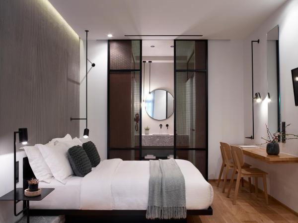 InnAthens : photo 7 de la chambre suite junior - vue atrium