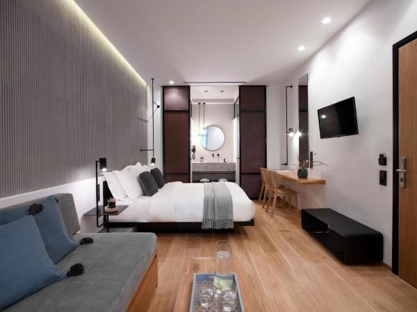 InnAthens : photo 8 de la chambre suite junior - vue atrium
