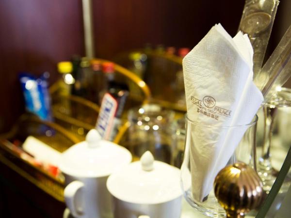 Regal Palace Hotel : photo 3 de la chambre chambre double deluxe