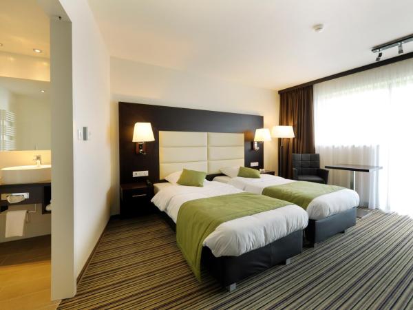 Hotel Charleroi Airport - Van Der Valk : photo 3 de la chambre formule park & fly