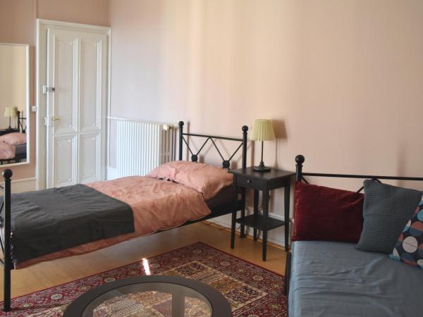 Pension Bienvenue (Women only) : photo 3 de la chambre chambre lits jumeaux