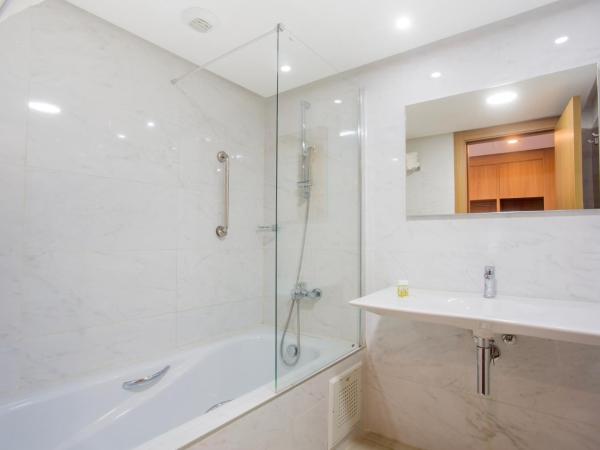 Fredj Hotel : photo 2 de la chambre chambre triple deluxe