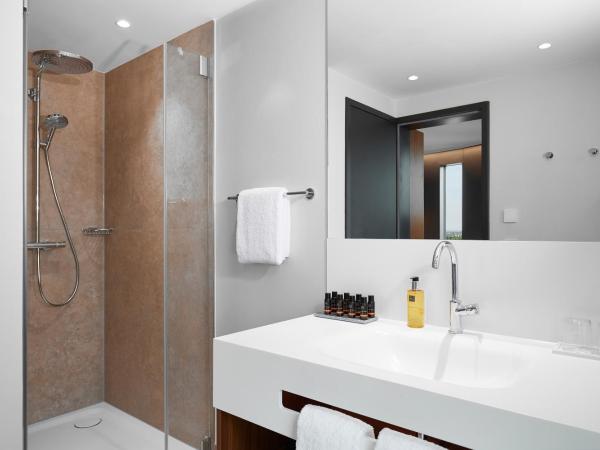 HYPERION Hotel München : photo 6 de la chambre chambre lit king-size supérieure