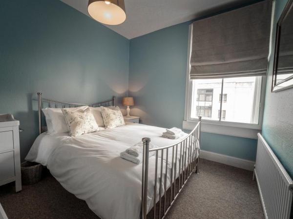 Anabelle's Guest House : photo 1 de la chambre chambre double avec salle de bains commune