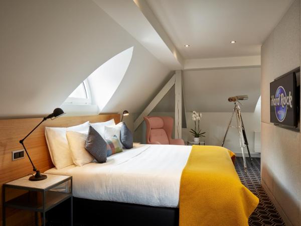 Hard Rock Hotel Davos : photo 1 de la chambre suite lit king-size rock gold