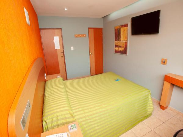 Hotel Lira - Sólo Adultos : photo 4 de la chambre chambre double