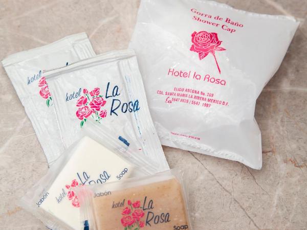 Hotel La Rosa - Sólo Adultos : photo 1 de la chambre chambre lit queen-size