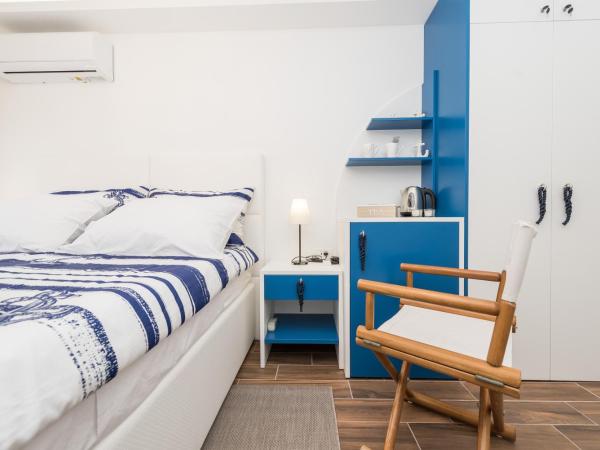 Blue Old Navy Rooms - AE1094 : photo 6 de la chambre chambre double