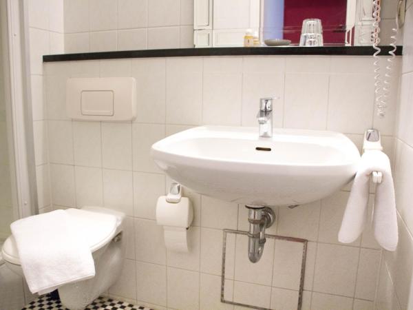 das HOTEL in München : photo 1 de la chambre chambre simple basique