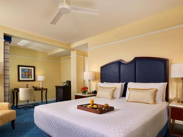 Grande Colonial La Jolla : photo 3 de la chambre chambre lit king-size