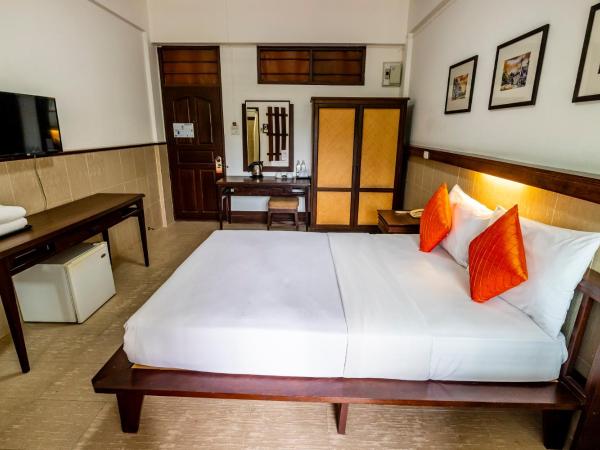 Sakulchai Place : photo 5 de la chambre chambre double ou lits jumeaux standard - fumeurs