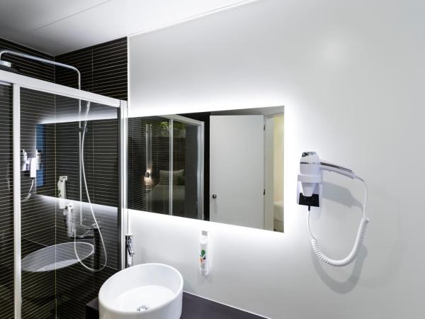 Ibis Styles Lisboa Centro Marquês de Pombal : photo 8 de la chambre chambre supérieure lit queen-size