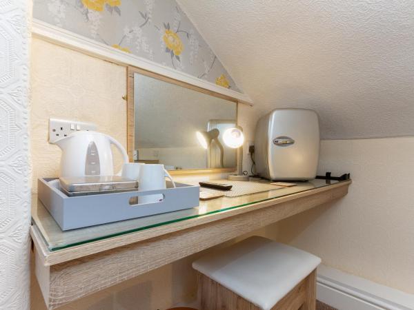 Valentine Lodge Over 21 Adult Couples Only : photo 5 de la chambre deluxe double room third floor