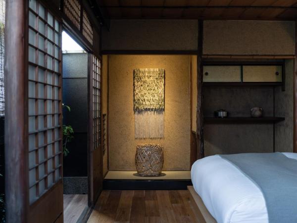 Nazuna Kyoto Gosho : photo 2 de la chambre chambre de luxe avec baignoire extérieure