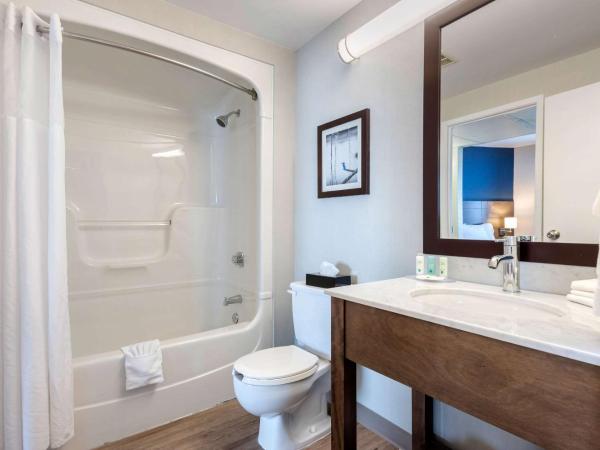 Quality Suites : photo 1 de la chambre suite lit king-size avec canapé-lit - non-fumeurs