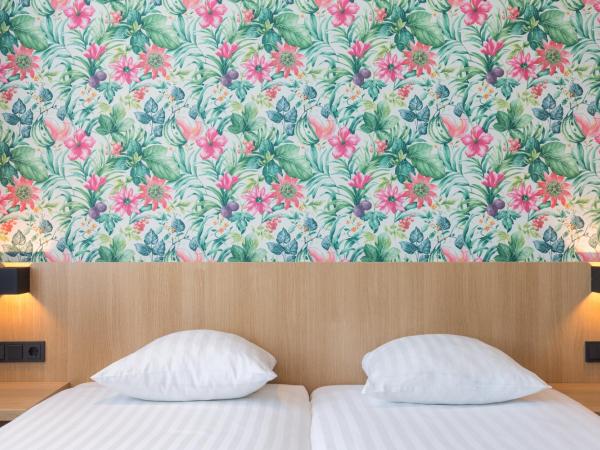 Best Western Amsterdam : photo 7 de la chambre chambre lits jumeaux confort