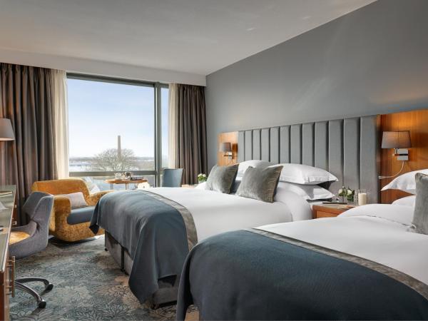 Limerick Strand Hotel : photo 1 de la chambre chambre familiale (2 adultes et 2 enfants)
