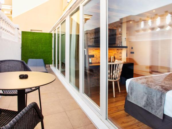 Catalonia Gran Vía Madrid : photo 3 de la chambre chambre double supérieure avec terrasse