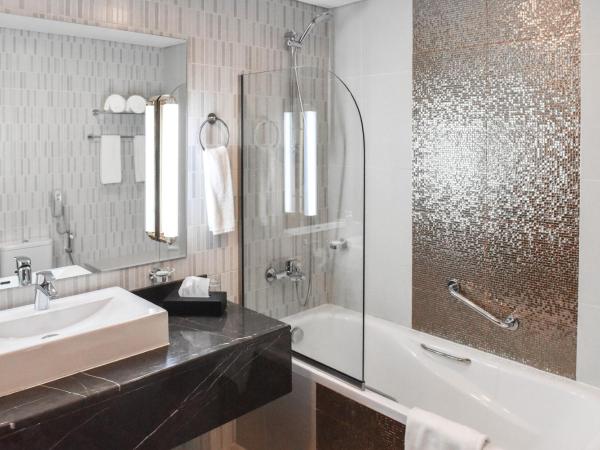 Vision Imperial Hotel Formerly Excelsior Hotel Downtown : photo 1 de la chambre suite exécutive (2 adultes + 1 enfant)