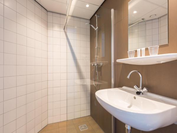 Best Western Amsterdam : photo 9 de la chambre chambre lits jumeaux confort