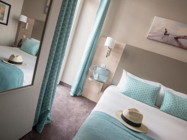 Hotel Du Midi : photo 3 de la chambre chambre double