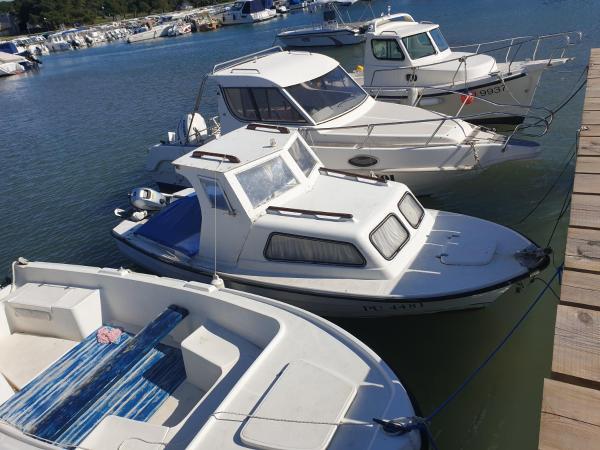 Room BM : photo 1 de la chambre chambre triple avec salle de bains