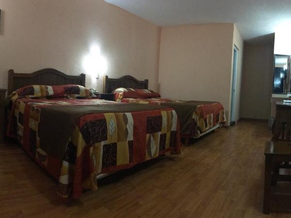 Hotel San Angel : photo 9 de la chambre chambre double avec 2 lits doubles