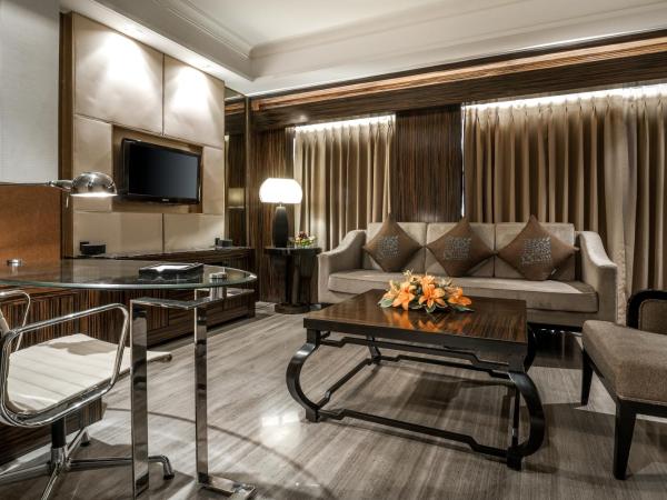 Hyatt Ahmedabad : photo 5 de la chambre suite avec salon