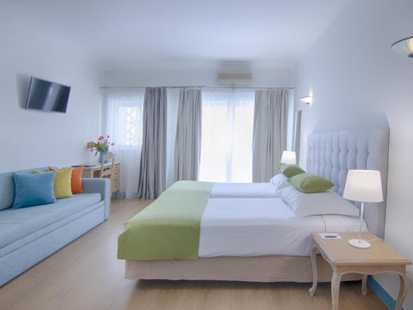 Luna Miramar Club : photo 2 de la chambre studio - vue sur piscine 