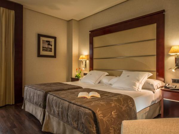 Hotel Valencia Center : photo 3 de la chambre chambre double ou lits jumeaux