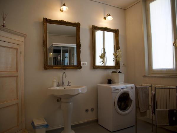 Masnadieri 18 : photo 4 de la chambre chambre double avec salle de bains privative