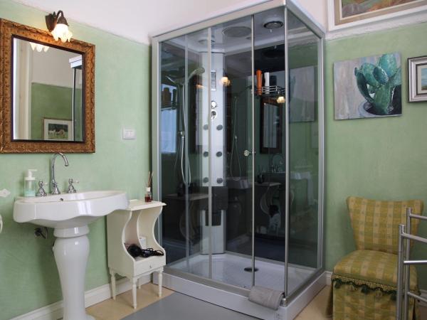 Masnadieri 18 : photo 7 de la chambre chambre simple avec salle de bains privative