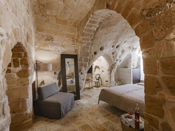 Cenobio Hotel & SPA Matera : photo 2 de la chambre suite avec jacuzzi