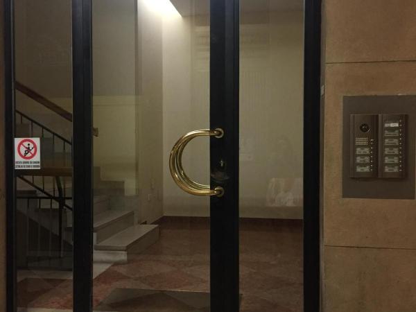 via roma 12 VERONA : photo 1 de la chambre chambre double