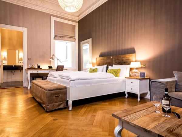 Hotel Alsterblick : photo 1 de la chambre chambre double de luxe - vue sur cour