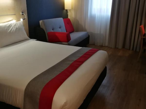 Holiday Inn Express Málaga Airport, an IHG Hotel : photo 4 de la chambre chambre lits jumeaux standard