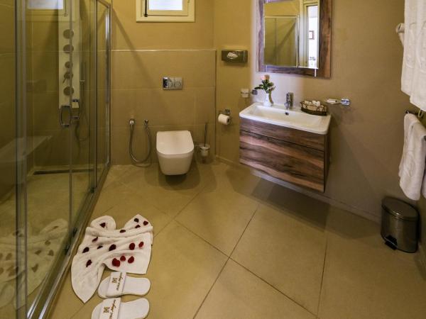 Majestic Hotel : photo 2 de la chambre suite prestige (4 adultes)