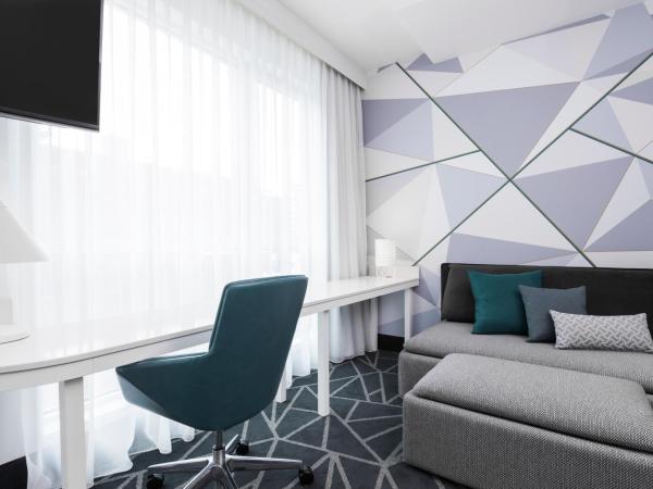 Warwick Le Crystal - Montréal : photo 3 de la chambre suite loft premium