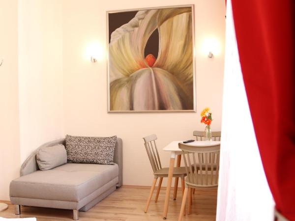 Flowers apartments : photo 2 de la chambre studio