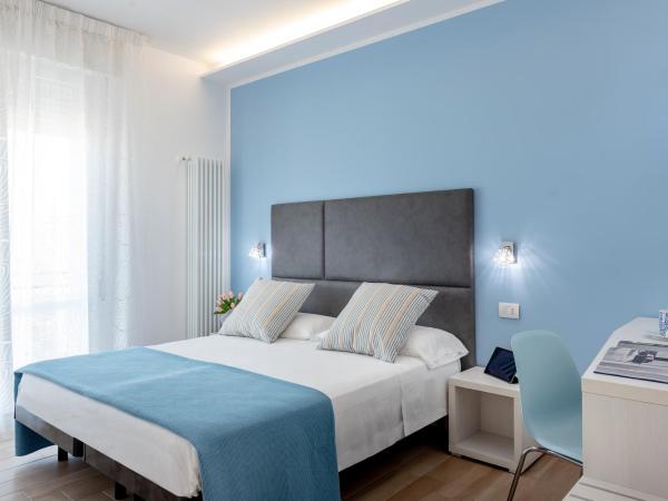 Hotel Maria Serena : photo 2 de la chambre chambre double ou lits jumeaux supérieure